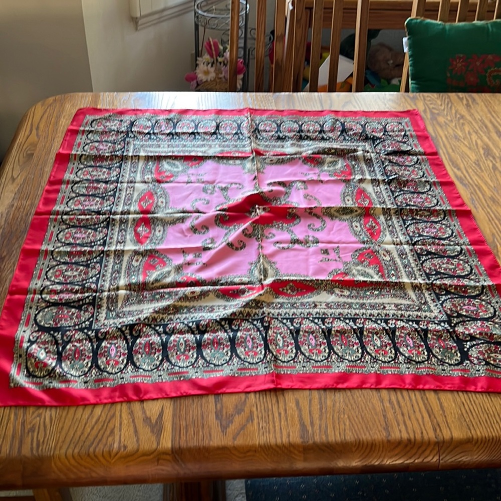 Scarf- look new. Use once